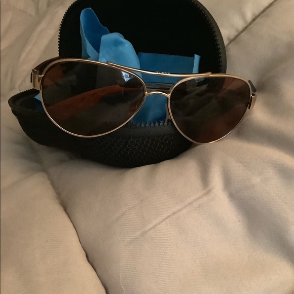 Women’s coast to polarize sunglasses - Picture 1 of 4